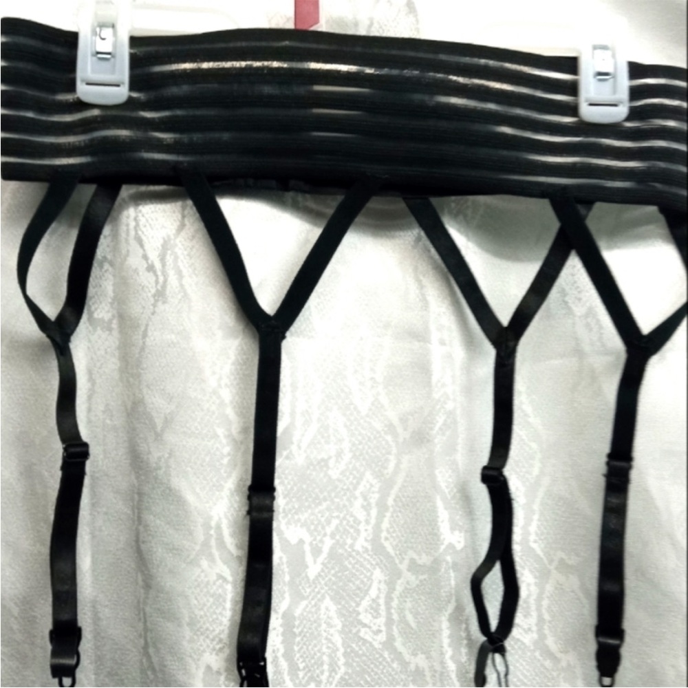 Darque Garter Belt women's size XL